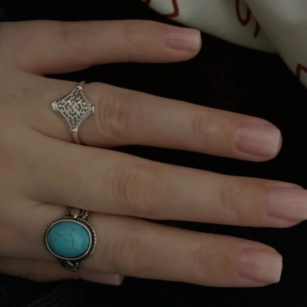 NEW 14k White Gold Plated Cut Out Filigree‎ Hollow Flower Ring, Size 7